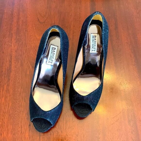 Badgley Mischka Kassidy ll black peep toe 4 1/2” heels Size 9 - Picture 2 of 12